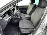 Škoda Octavia (2023) 2.0TDI DSG 110 kW TAŽNÉ Head U - náhled 11