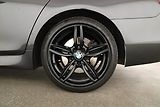 BMW Řada 5 (2012) 530d xDrive, 4X4, Automat - náhled 20