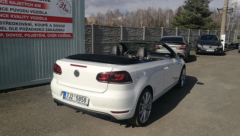 Volkswagen Golf (2013) VI 2,0TDI CABRIO DSG EL.STŘECH - fotka 11 z 17