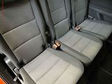 Volkswagen Touran (2016) 1.6TDi, Comfortline, DSG, LED - náhled 12
