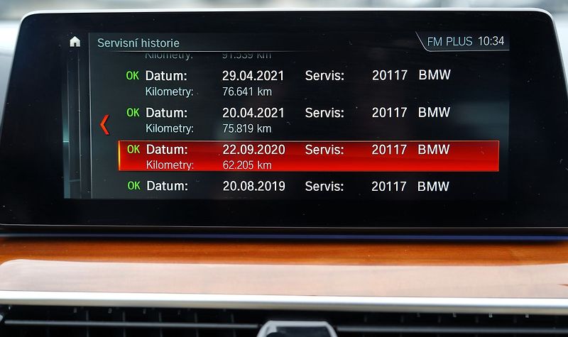 BMW Řada 5 540d xDrive Mpaket/320PS/ČR - fotka 42 z 50