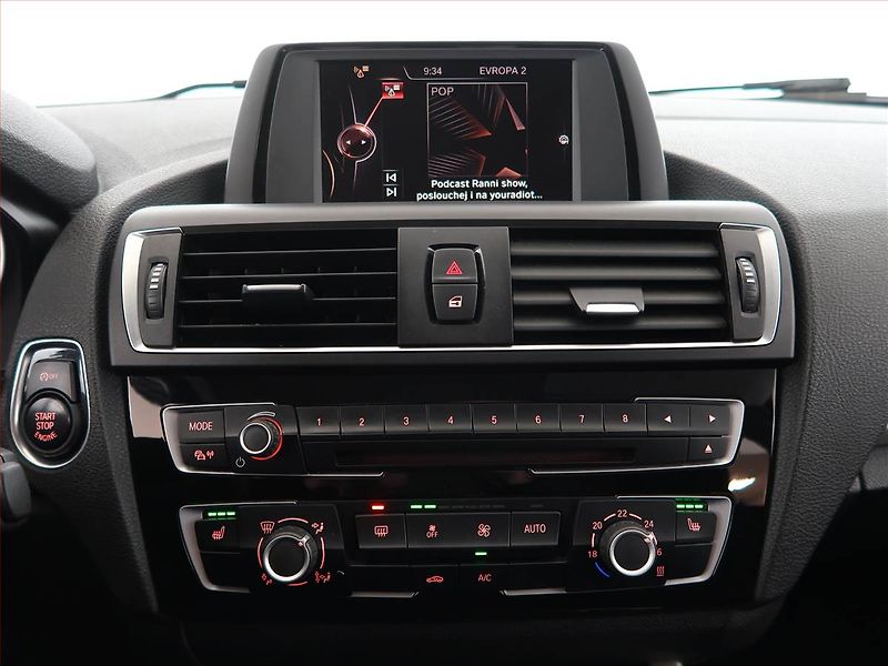 BMW Řada 1 (2015) 116d, Serv.kniha, Tempomat - fotka 12 z 18