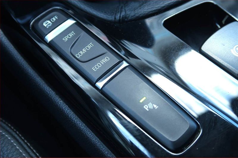 BMW Řada 5 (2017) 520d, Serv.kniha, Kůže, Navi - fotka 23 z 23