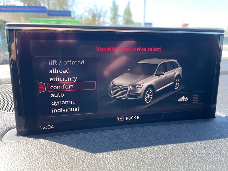 Audi SQ7 4,0 TDI - fotka 19 z 27