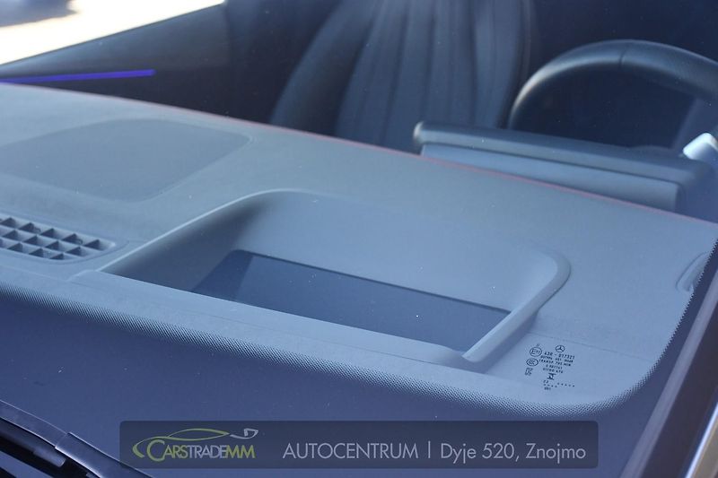Mercedes-Benz EQE 350 AMG 4MATIC PANORAMA  - fotka 51 z 55