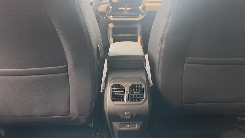 Dacia Bigster (2026) Expression Hybrid 155 - fotka 12 z 20