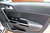 Kia Sportage 1,6 T-GDi 130kW 4x4 GT-line - náhled 28
