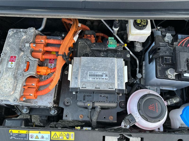 Volkswagen e-up! UNITED 61kW SoH: 93,2% - fotka 23 z 23