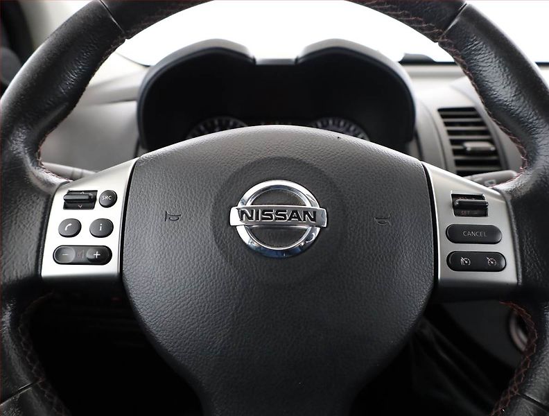 Nissan Note (2009) 1.4, po STK, oblíbený vůz - fotka 8 z 15