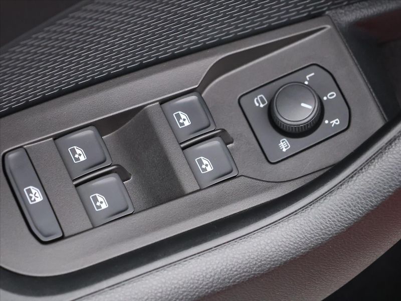 Škoda Octavia 2,0 TDI 110kW DSG Style CZ - fotka 12 z 28