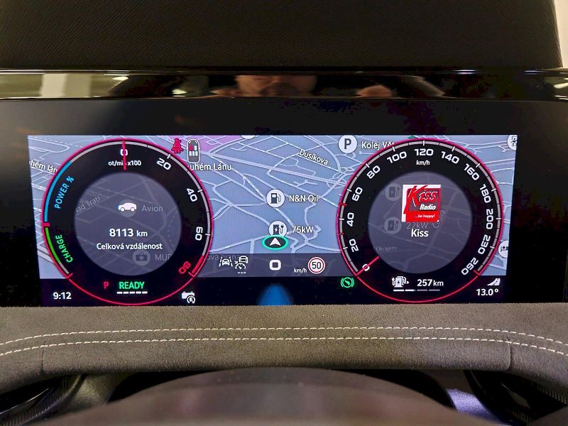 Škoda Superb (2025) iV 1.5 TSI 150 kW DSG Sportlin - fotka 7 z 33