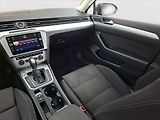 Volkswagen Passat (2018) 2.0 TDI, Automat, Navi - náhled 8