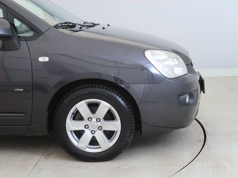 Kia Carens (2007) 2.0 16V, po STK, pěkný stav - fotka 12 z 13