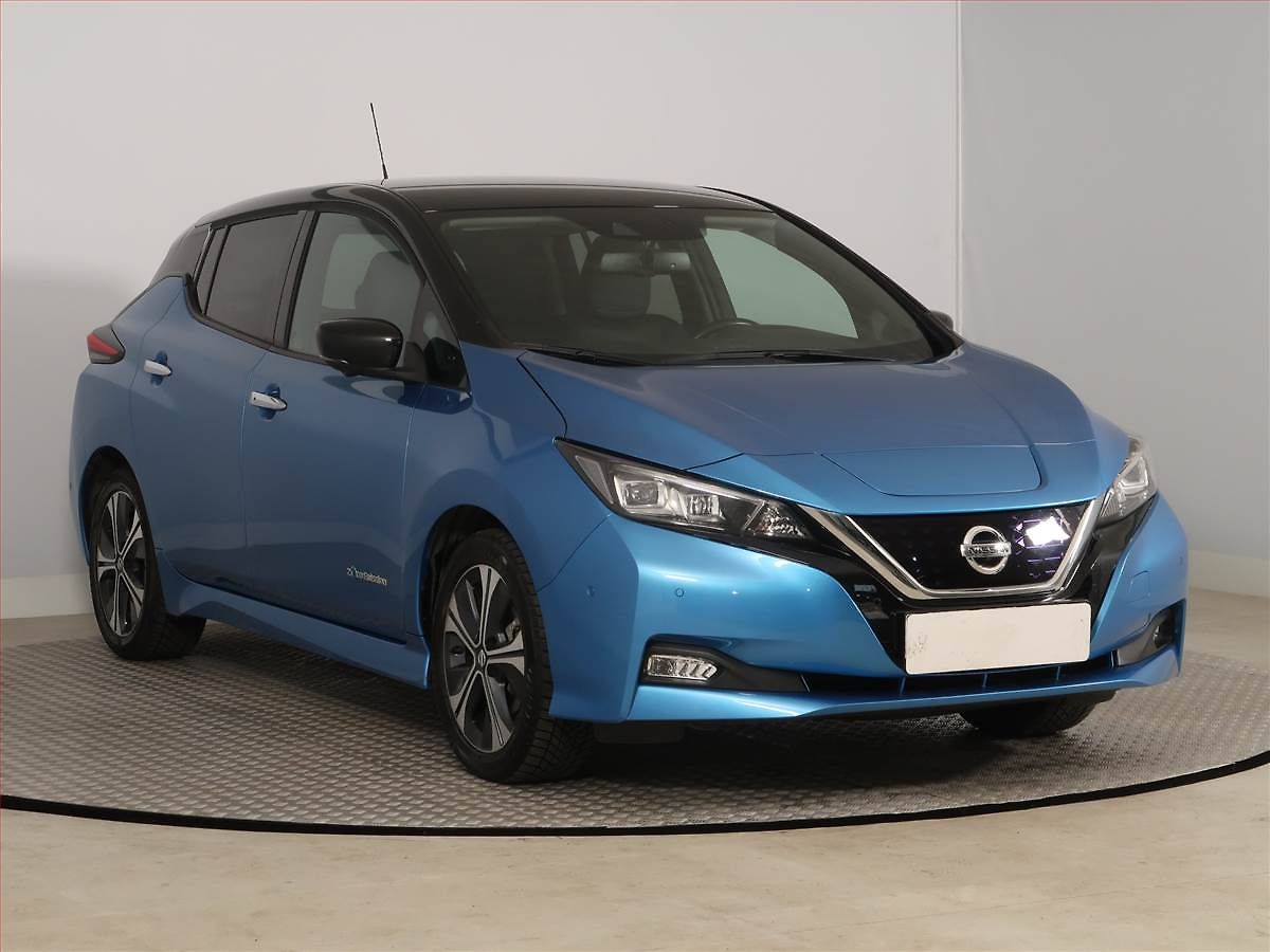 Nissan Leaf 40 kWh, SoH 90%, Automat, ČR