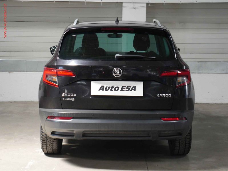 Škoda Karoq (2018) 1.6 TDi, Style, DSG, kůže - fotka 5 z 22