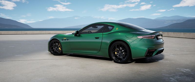 Maserati GranTurismo (2026) Trofeo *FACELIFT* 590HP - fotka 2 z 8