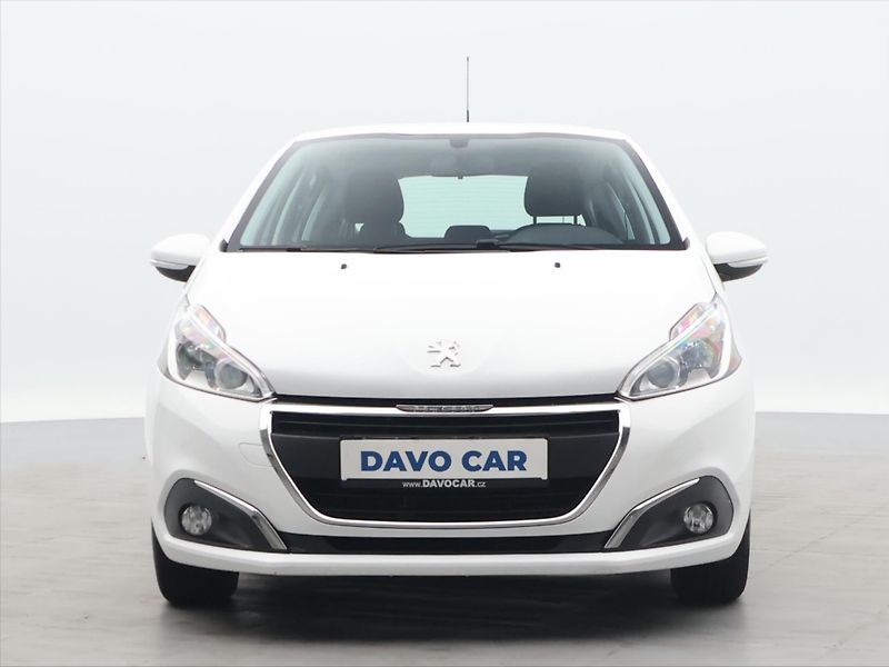 Peugeot 208 1,2 PureTech Klima CZ 1.Maj. - fotka 2 z 32