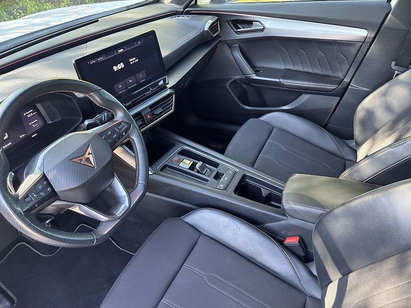Cupra Formentor (2024) 1.5 TSI DSG - fotka 7 z 30