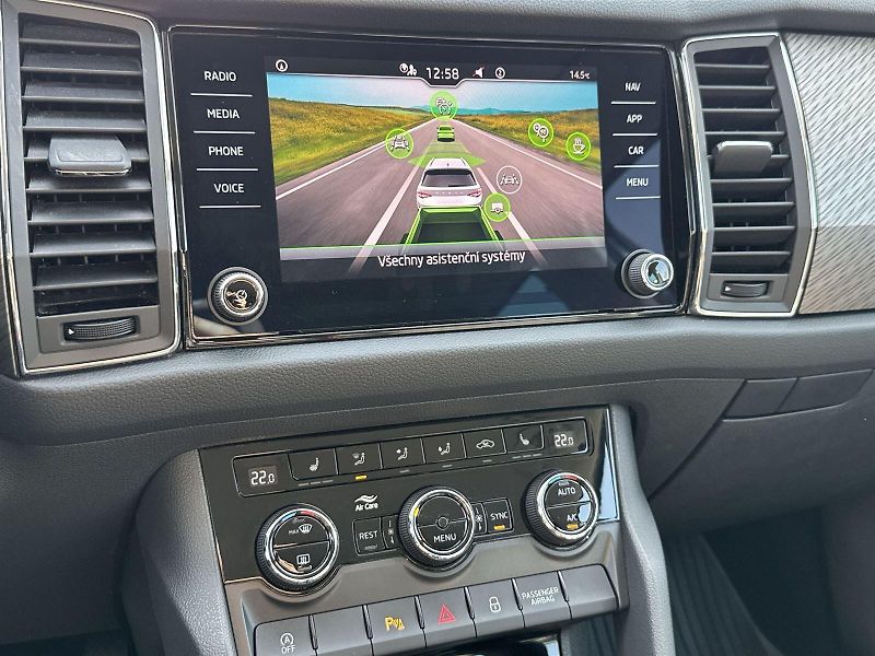 Škoda Kodiaq (2022) 2.0 TDI DSG Style - fotka 18 z 35