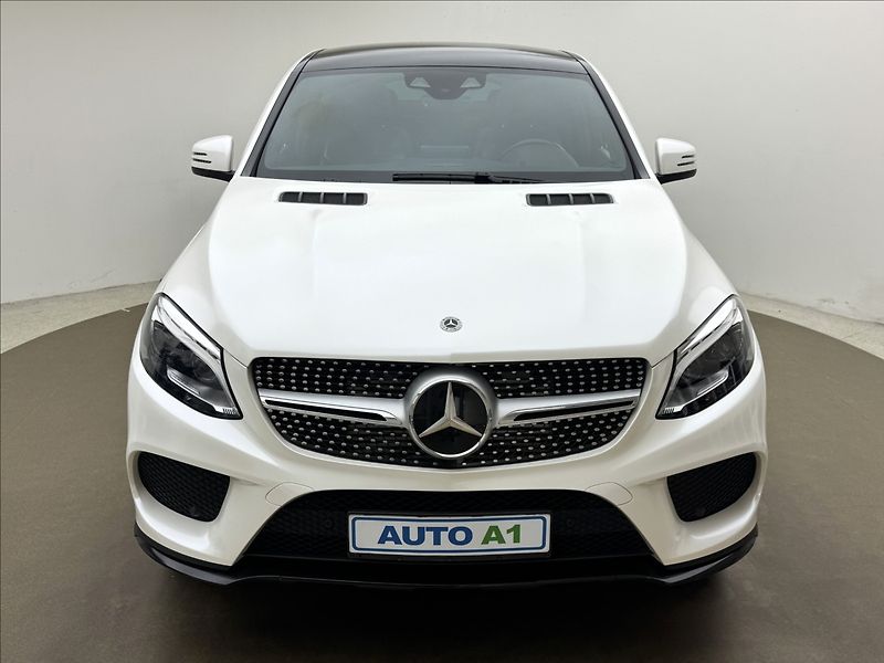 Mercedes-Benz GLE 3,0 AMG 4X4 LED DPH PANO TAŽNÉ - fotka 2 z 46