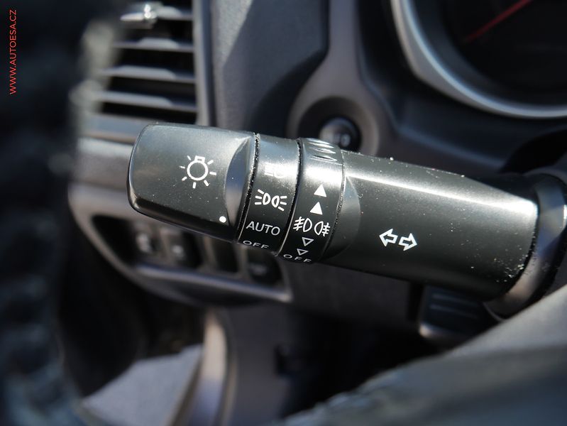 Mitsubishi ASX (2012) 1.6 MiVEC, ČR, AC, tažné - fotka 13 z 18