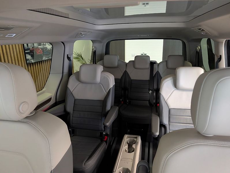 Volkswagen Multivan 1.5 TSI LONG 4 MOTION STYLE 18 - fotka 24 z 30