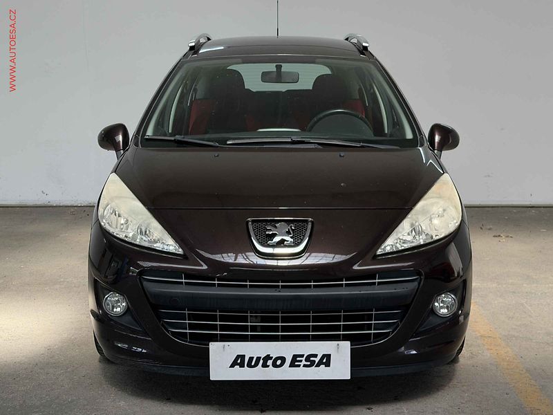 Peugeot 207 (2011) 1.4i, 1.maj,ČR, AC, TZ - fotka 2 z 16