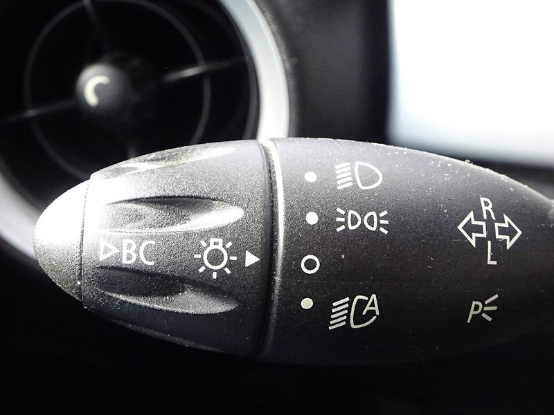 Mini One 1.6 72kW SERVIS POLOKŮŽE - fotka 15 z 26