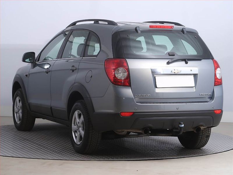 Chevrolet Captiva (2013) 2.4 i, 7 míst, Tempomat - fotka 4 z 19
