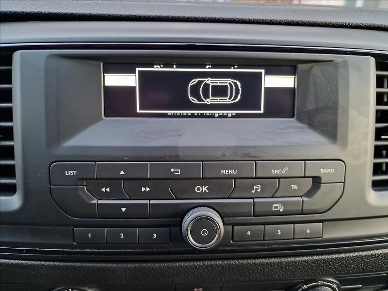 Toyota ProAce Verso 2.0 D-4d 140k L2 106kW - fotka 30 z 45