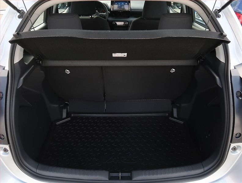 Toyota Yaris (2024) 1.5 Hybrid, Hybrid,Výhřev - fotka 14 z 23