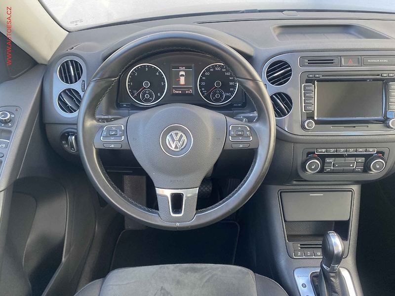 Volkswagen Tiguan (2011) 2.0 TDi 4x4, Track&Style, DSG - fotka 11 z 19