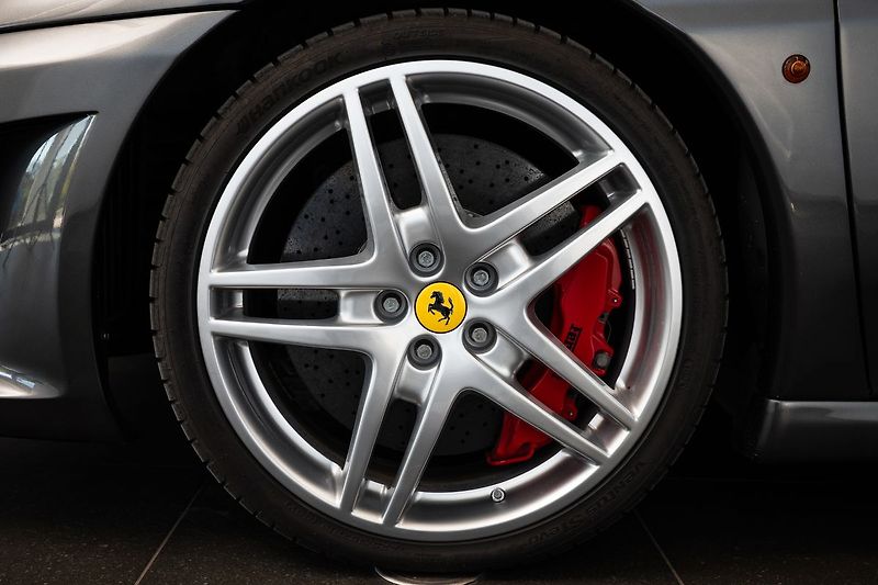 Ferrari F430 Coupé F1 Keramické brzdy - fotka 17 z 21