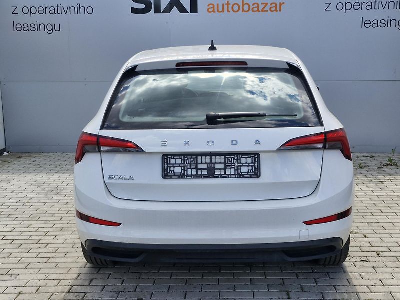 Škoda Scala Ambition 1,5 TSI (110 kW) MA - fotka 6 z 9