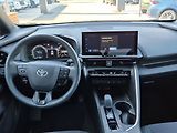 Toyota C-HR 2,0 HEV Executive - náhled 13