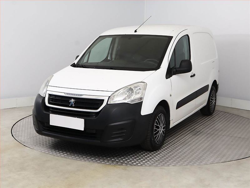 Peugeot Partner (2017) 1.6 HDi, ČR, DPH - fotka 2 z 10