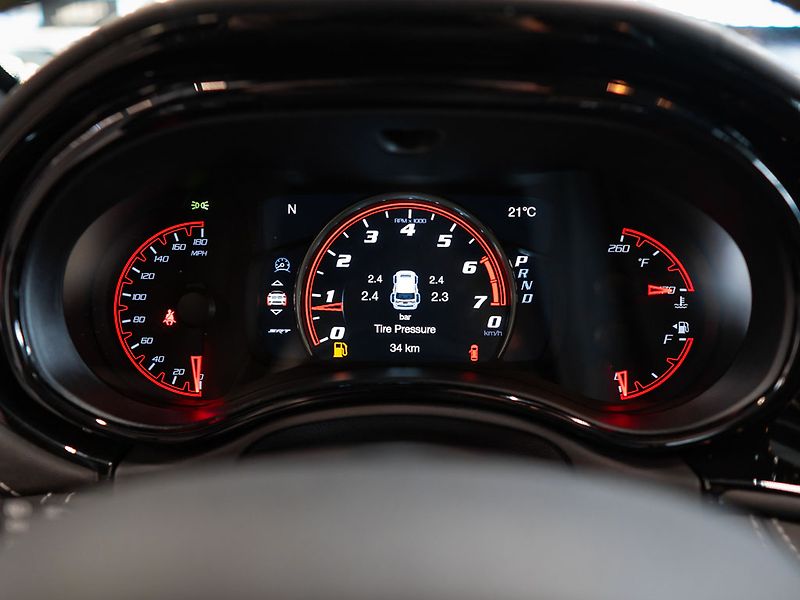 Dodge Durango (2024) 6.4 SRT 392 AlcHEMI - fotka 24 z 44