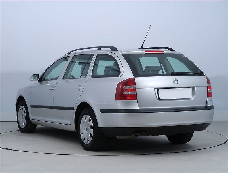 Škoda Octavia (2005) 1.9 TDI, po STK, jezdí výborně - fotka 4 z 13