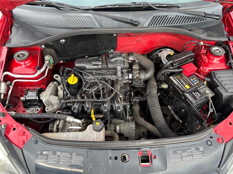 Renault Clio 1,2i 43kW - fotka 21 z 21