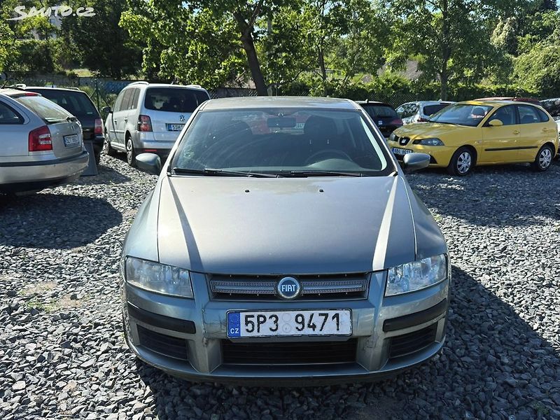 Fiat Stilo (2007) 1.4i, 70kw Původ ČR Nová STK - fotka 8 z 17