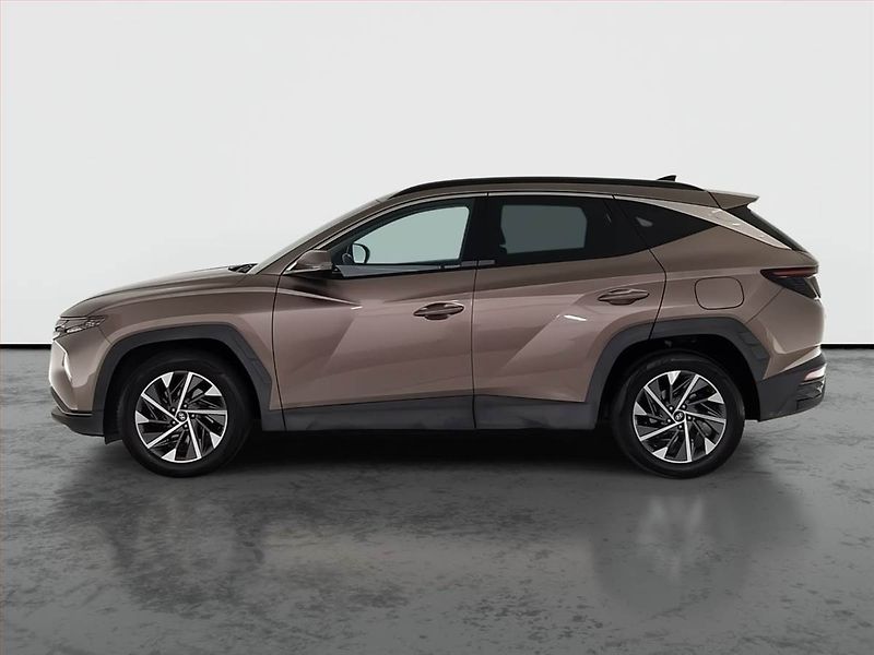 Hyundai Tucson (2021) 1.6 T-GDI - fotka 3 z 20