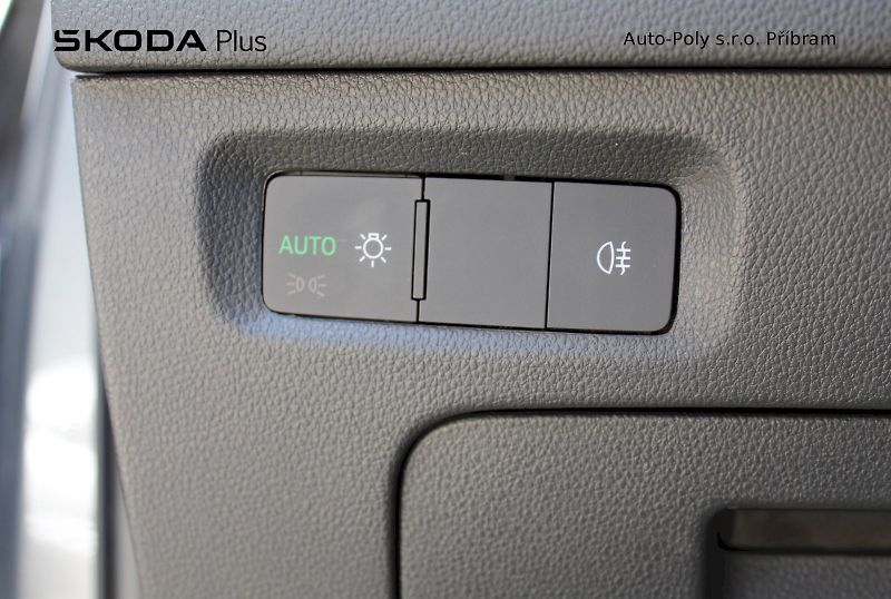 Škoda Octavia (2024) Selection 1.5TSI / 110kW 6°MP - fotka 12 z 24