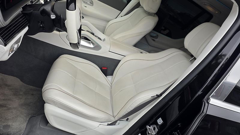 Mercedes-Benz GLS (2022) 600 MAYBACH záruka MAX VÝBAVA  - fotka 11 z 20