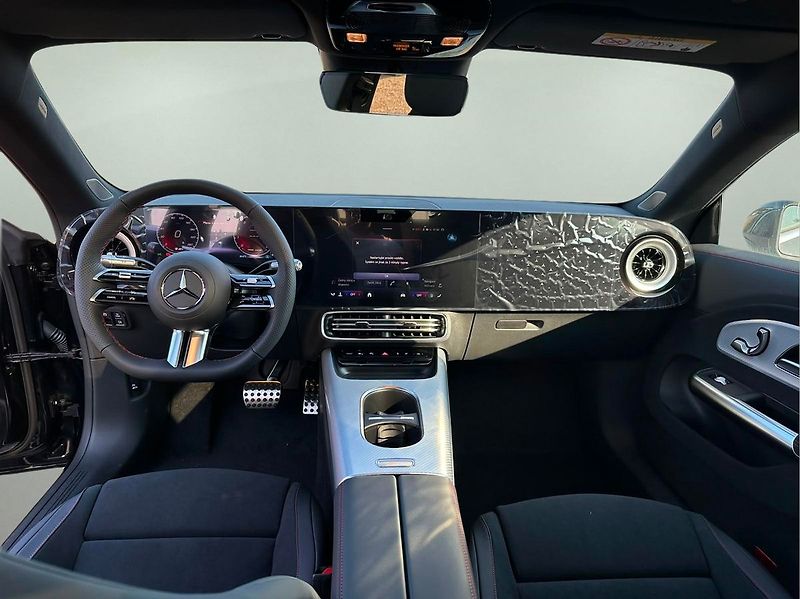 Mercedes-Benz CLA (2025) - fotka 10 z 11