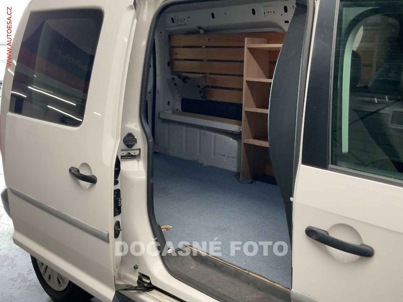 Volkswagen Caddy (2018) 1.4TGi CNG MAXi - fotka 7 z 10