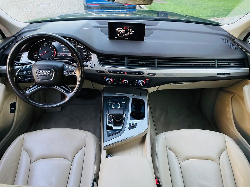Audi Q7 3.0TDI AUT VÝHŘEV QUATTRO - fotka 26 z 54