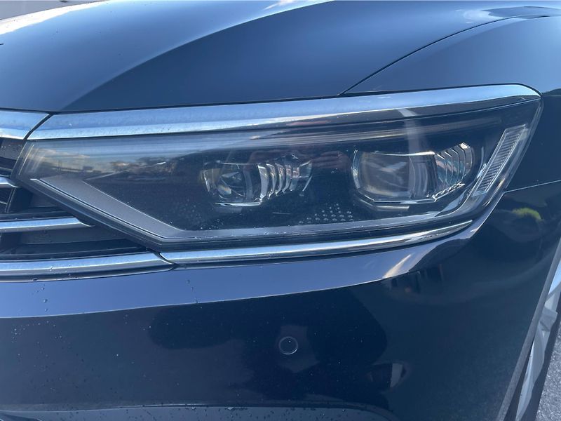 Volkswagen Passat Elegance 2.0 TDI 110 kW DSG Va - fotka 28 z 29