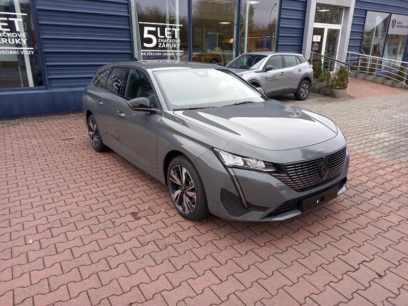 Peugeot 308 (2026) SW ALLURE Hybrid 145 e-DCS6  - fotka 7 z 33