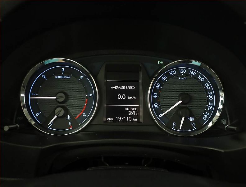 Toyota Corolla (2013) 1.4 D-4D, Park. senzory - fotka 9 z 17