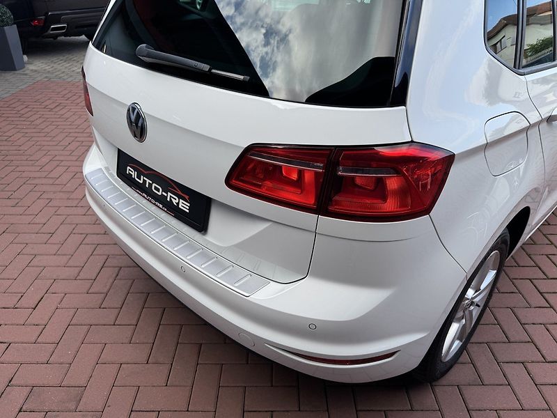Volkswagen Golf Sportsvan (2016) 1.2TSi Digi Klima Tempomat - fotka 43 z 50